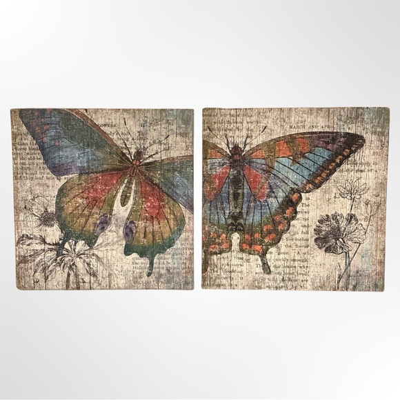 Set-Butterfly Wall Art 1-Right Butterfly & 1- Left Butterfly Print - Picture 1 of 7